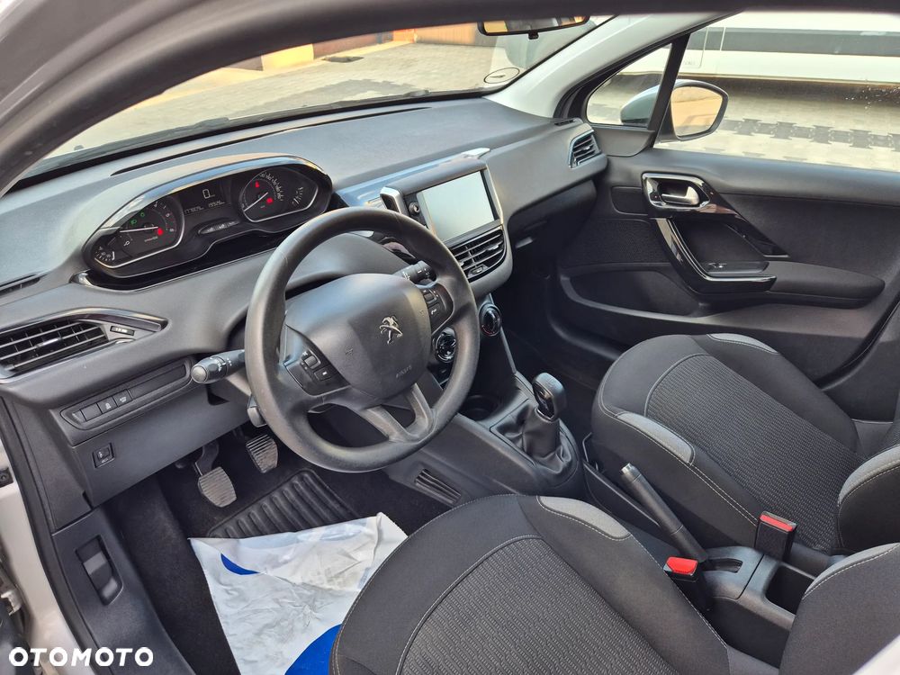 Peugeot 208 1.6 BlueHDi Active S&S - 5