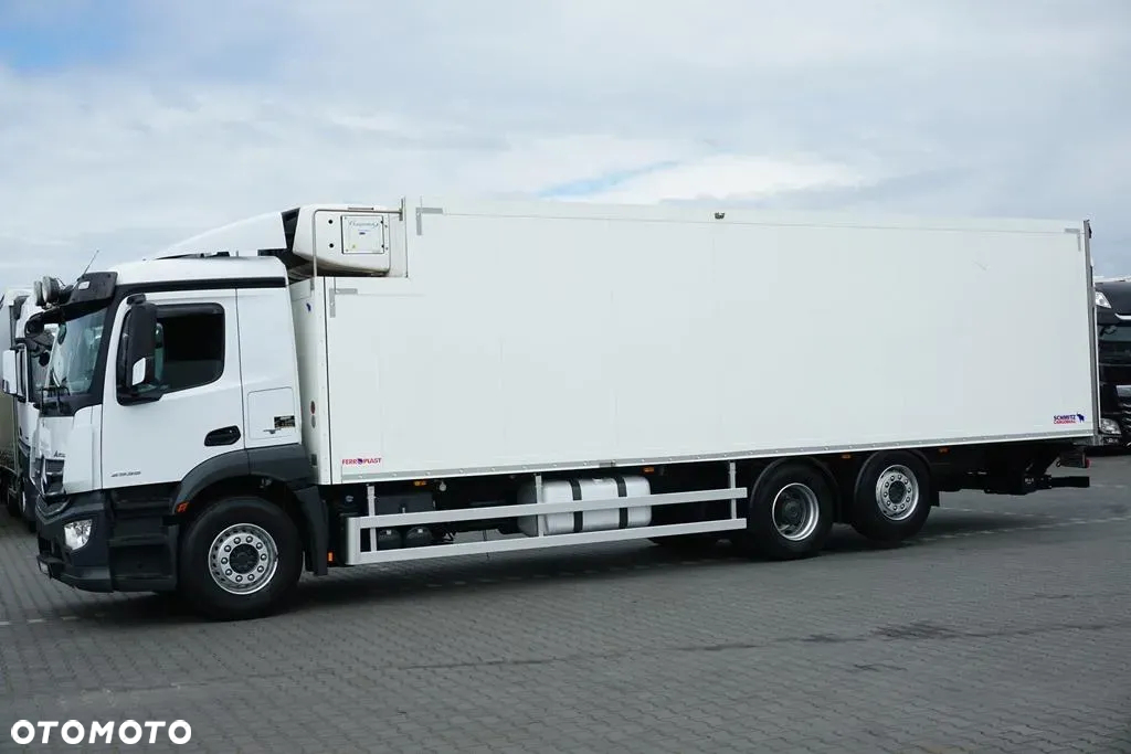 Mercedes-Benz ANTOS / 2535 / EURO 6 / CHŁODNIA + WINDA / 23 PALETY / OŚ SKRĘTNA - 3