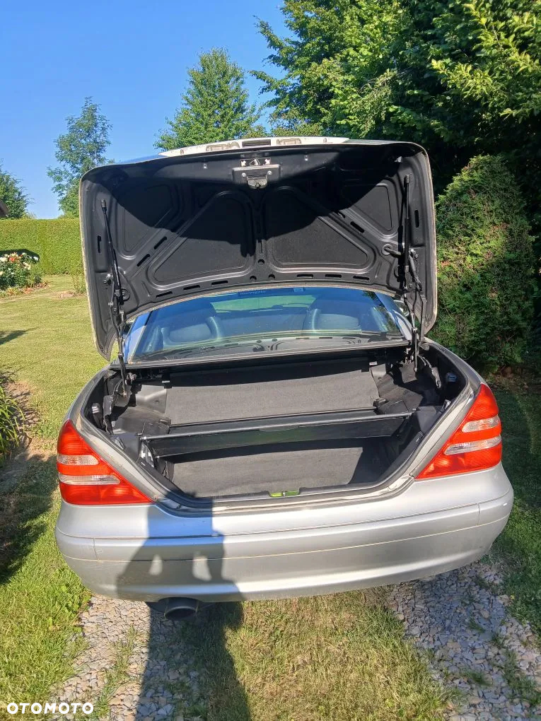 Mercedes-Benz SLK - 22