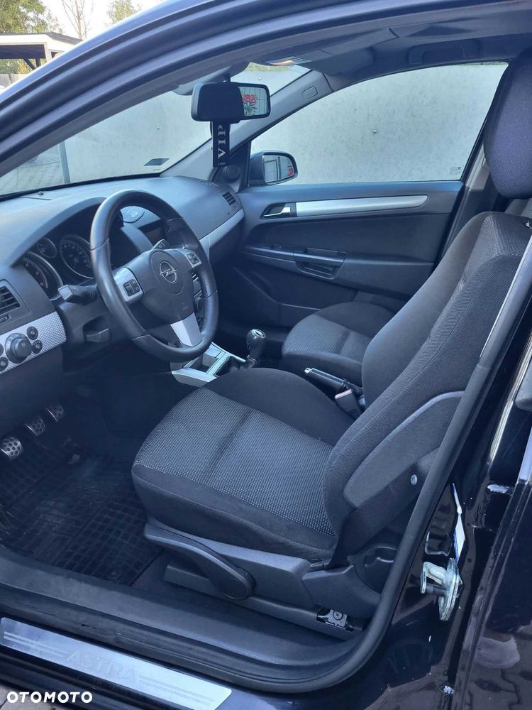 Opel Astra - 8