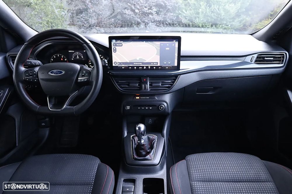 Ford Focus SW 1.0 EcoBoost MHEV ST-Line X - 15