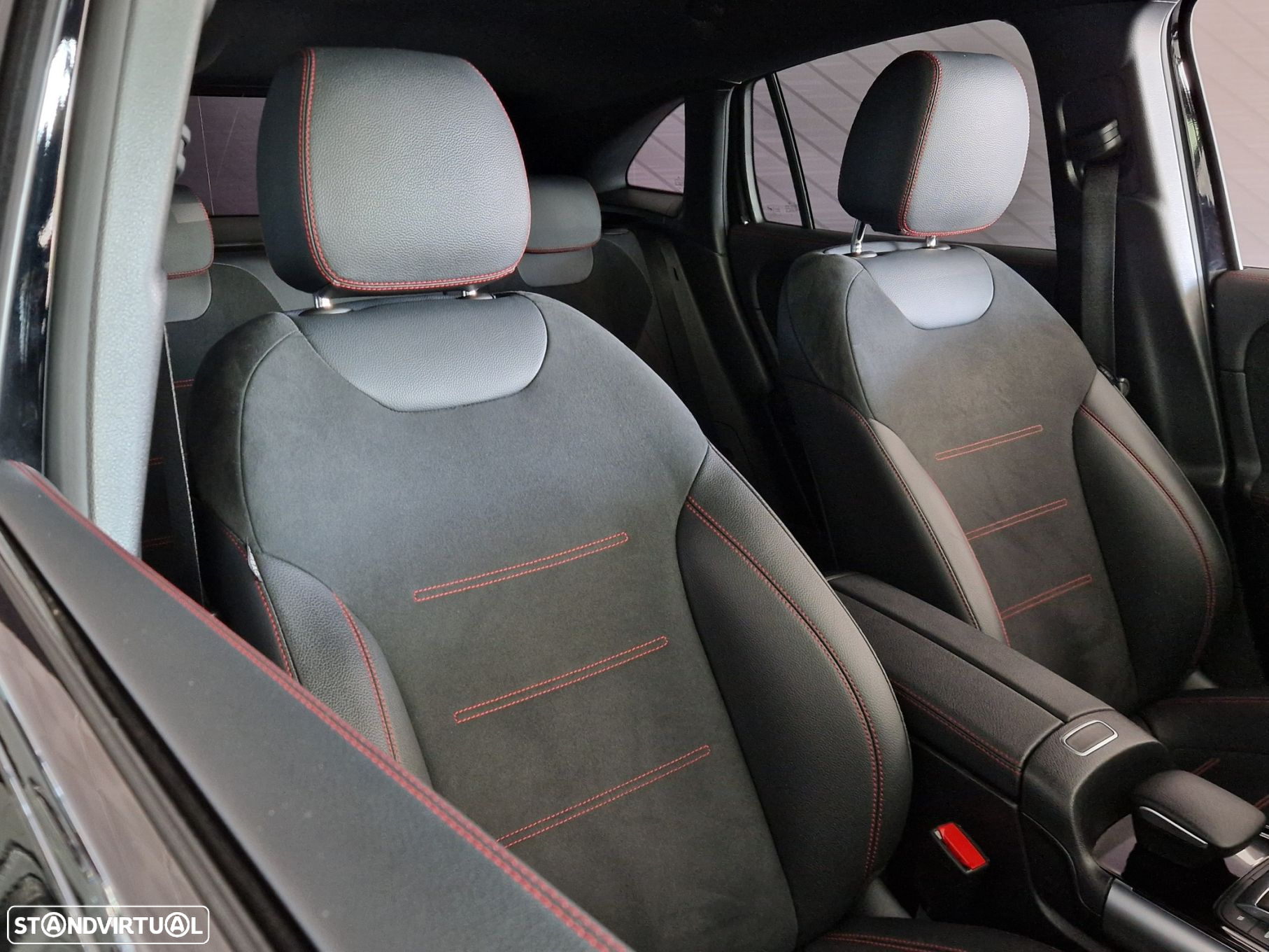 Mercedes-Benz GLA 200 AMG Line - 21