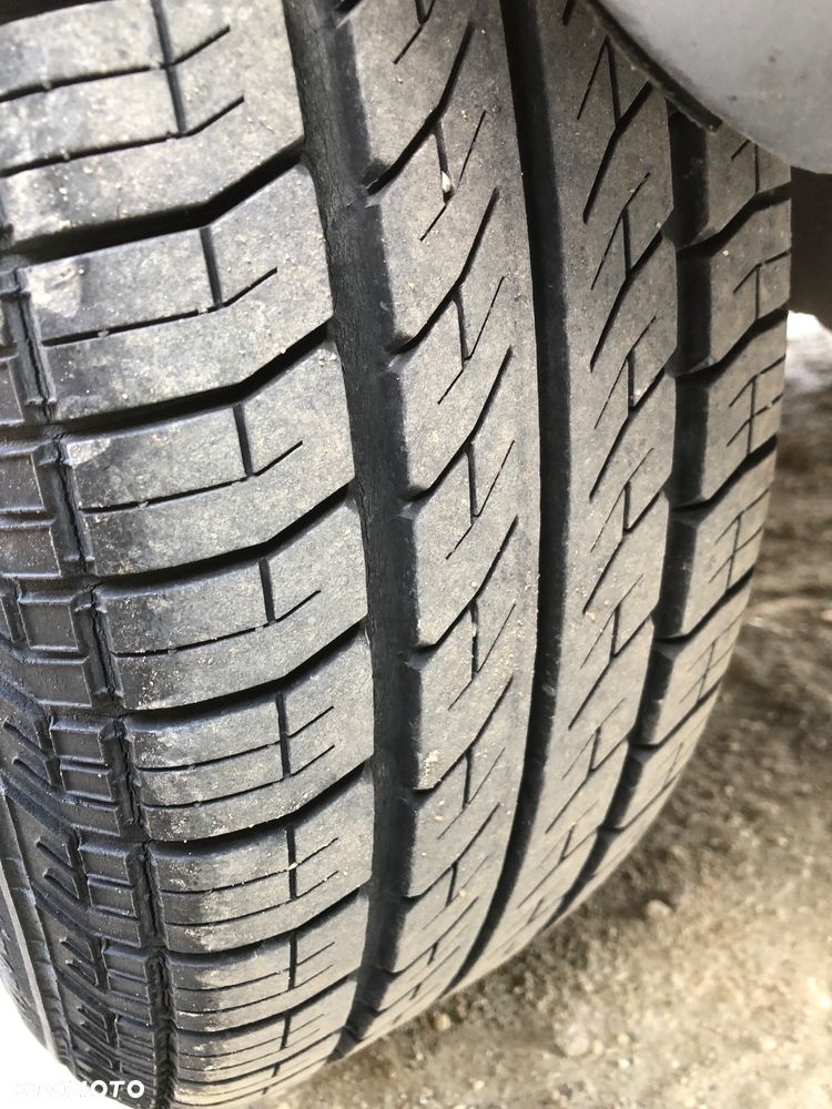 Opel Zafira 1.8 16V Comfort - 16