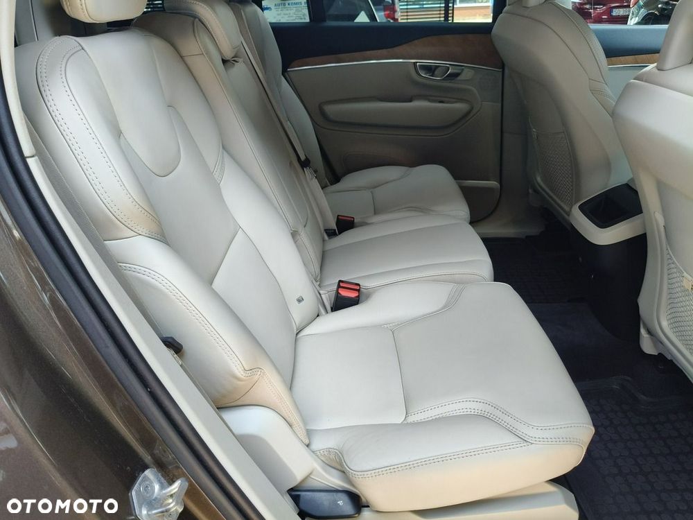 Volvo XC 90 D5 AWD Inscription - 19
