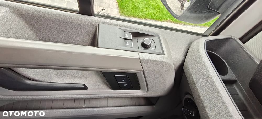 Volkswagen Crafter - 11