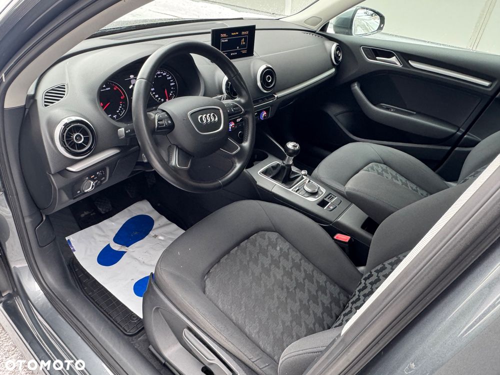 Audi A3 Sportback - 14