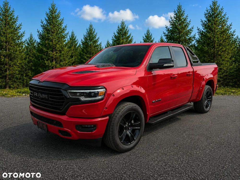RAM 1500 Quad Cab Laramie - 2
