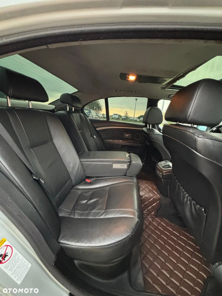 BMW Seria 7 730d - 4
