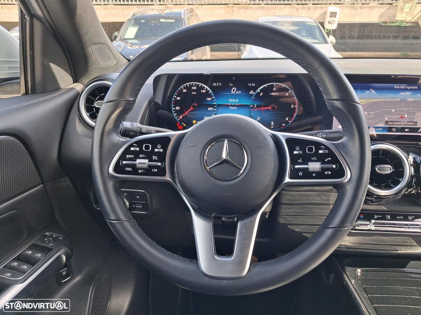 Mercedes-Benz GLB 180 d Progressive - 20