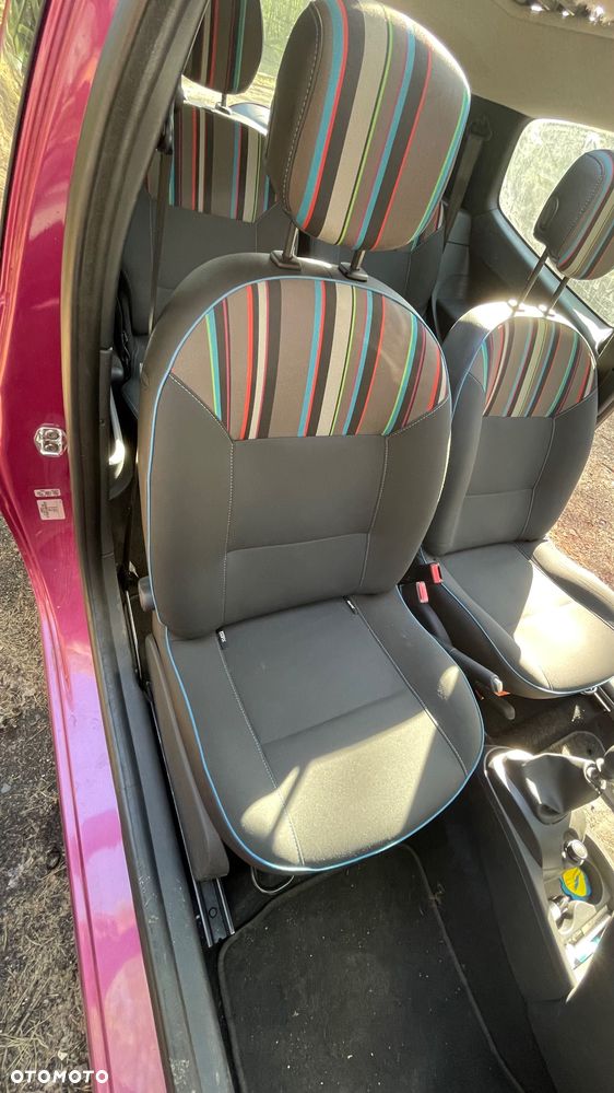 Renault Twingo 1.2 LEV 16V 75 eco2 - 26