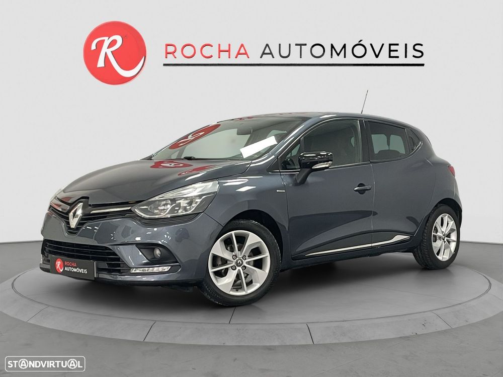 Renault Clio - 1