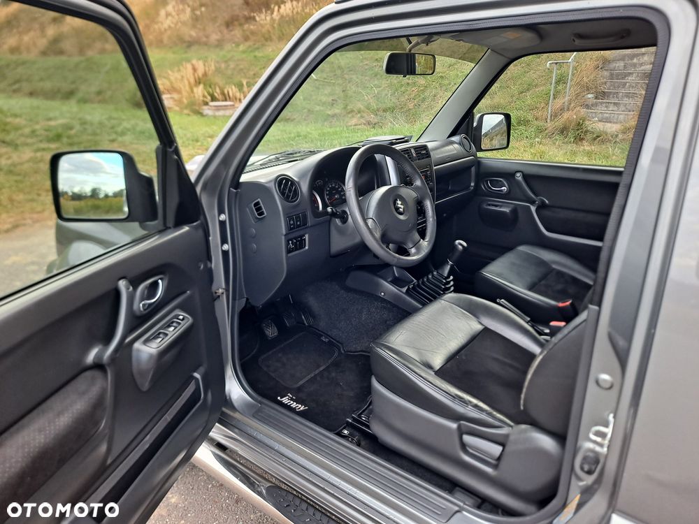 Suzuki Jimny - 6
