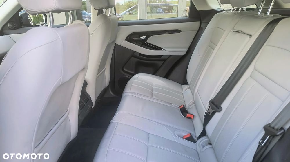 Land Rover Range Rover Evoque - 19