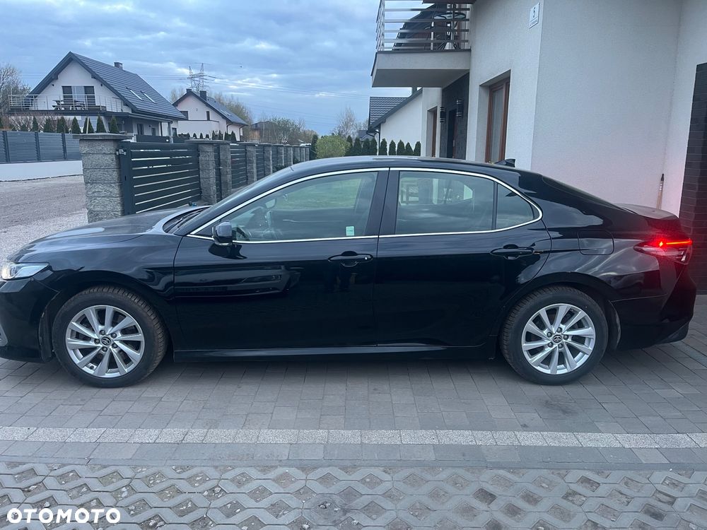 Toyota Camry 2.5 Hybrid Comfort CVT - 4
