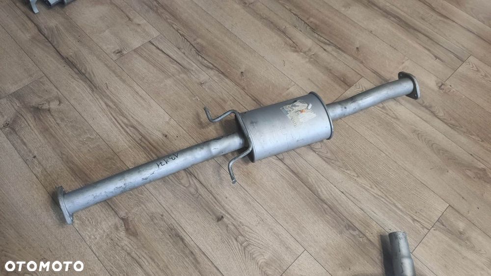 TŁUMIK ŚRODKOWY MAZDA 626 III 87-97 1.8 2.0 WALKER - 1