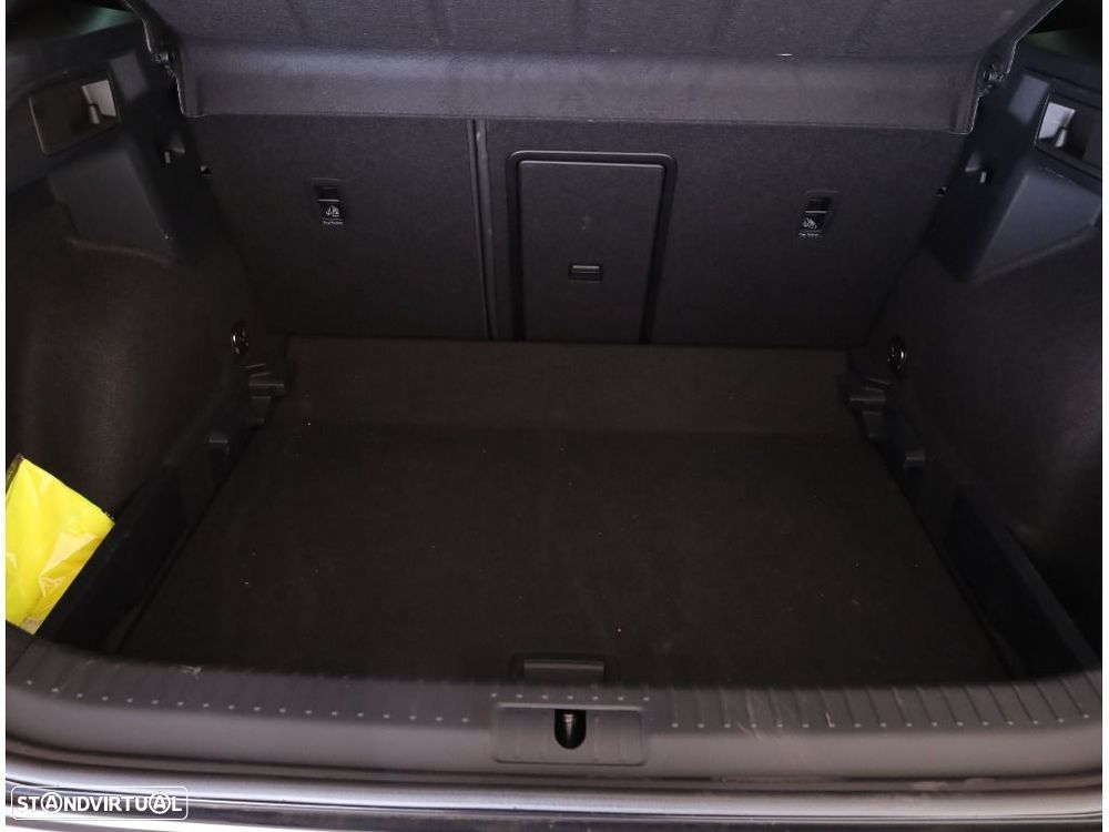 Cupra Formentor 1.5 eTSI DSG - 26