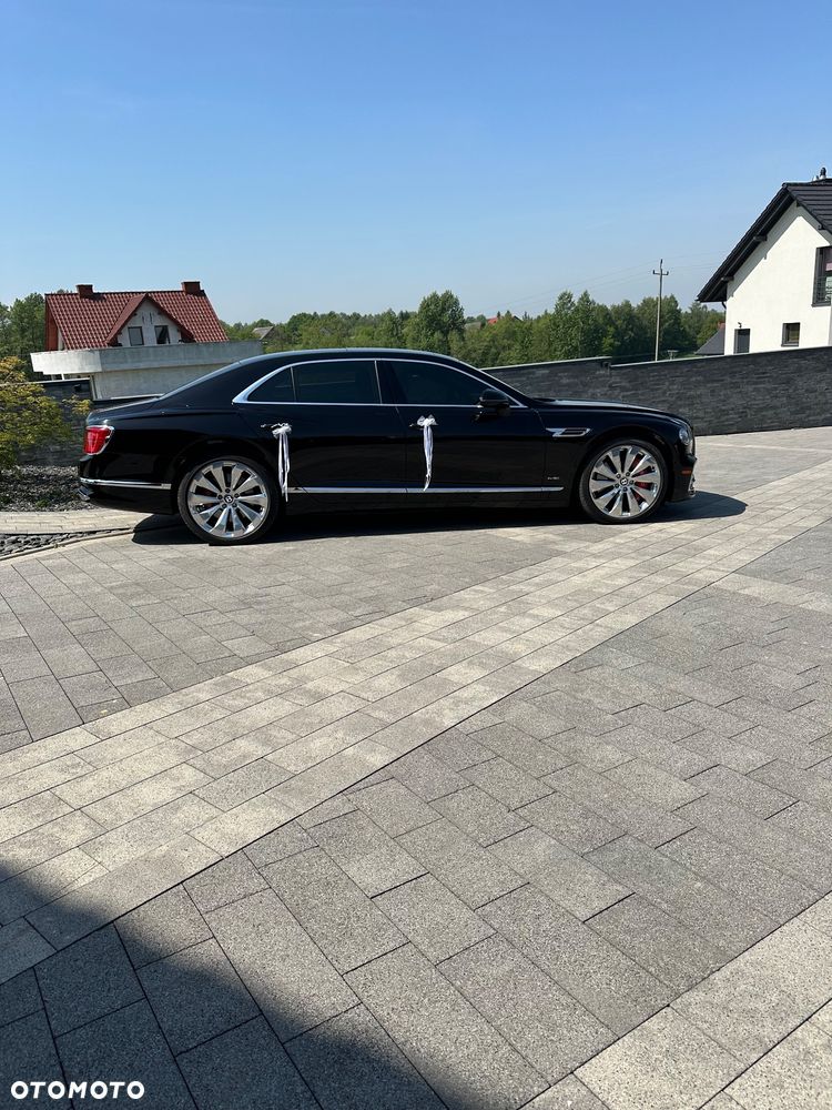 Bentley Flying Spur W12 - 2