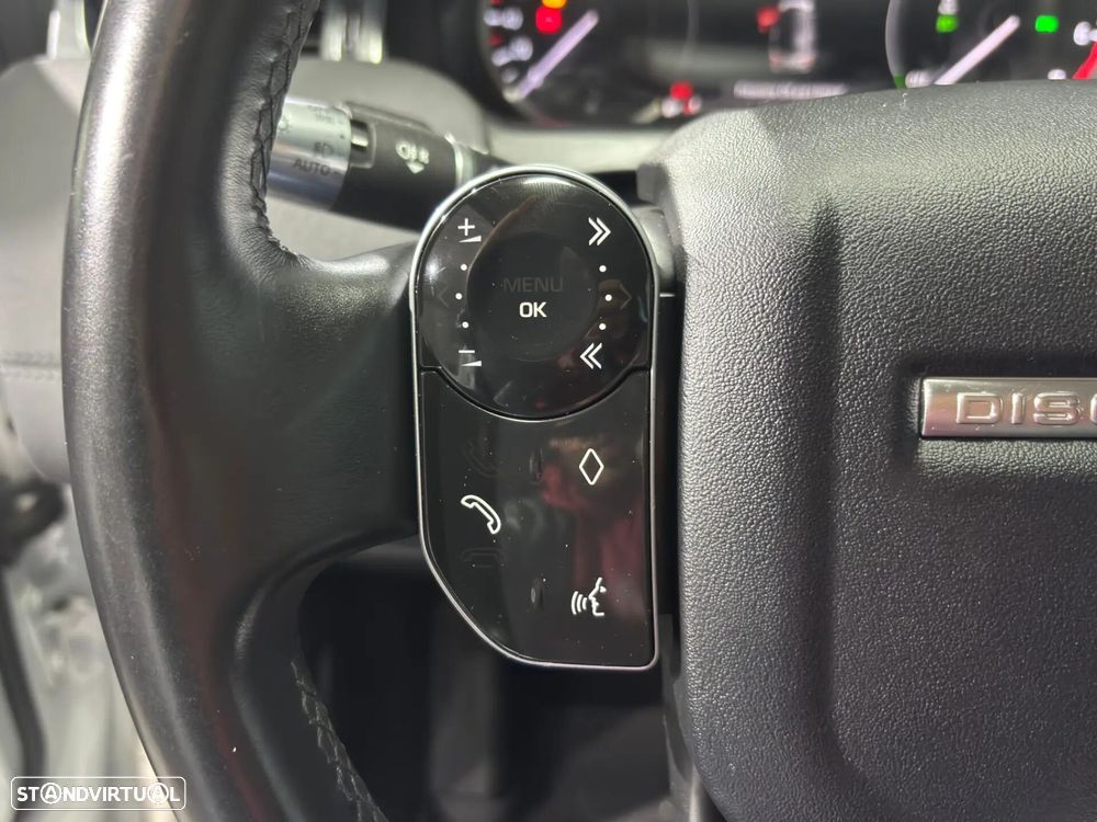 Land Rover Discovery Sport 1.5 I3 P300e AWD R-Dynamic SE - 20