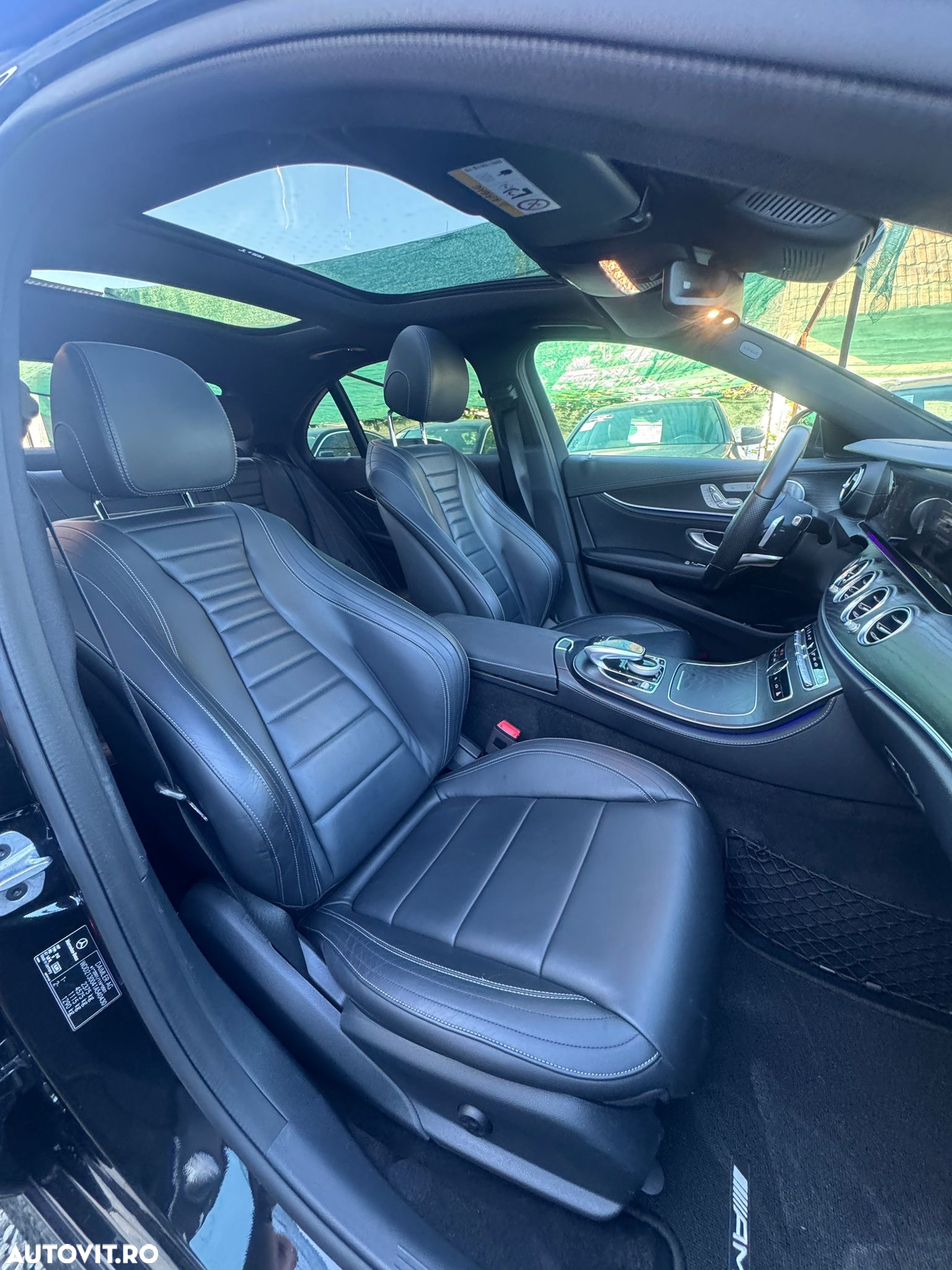 Mercedes-Benz E - 15