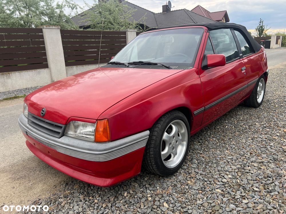 Opel Kadett 1.6 - 4