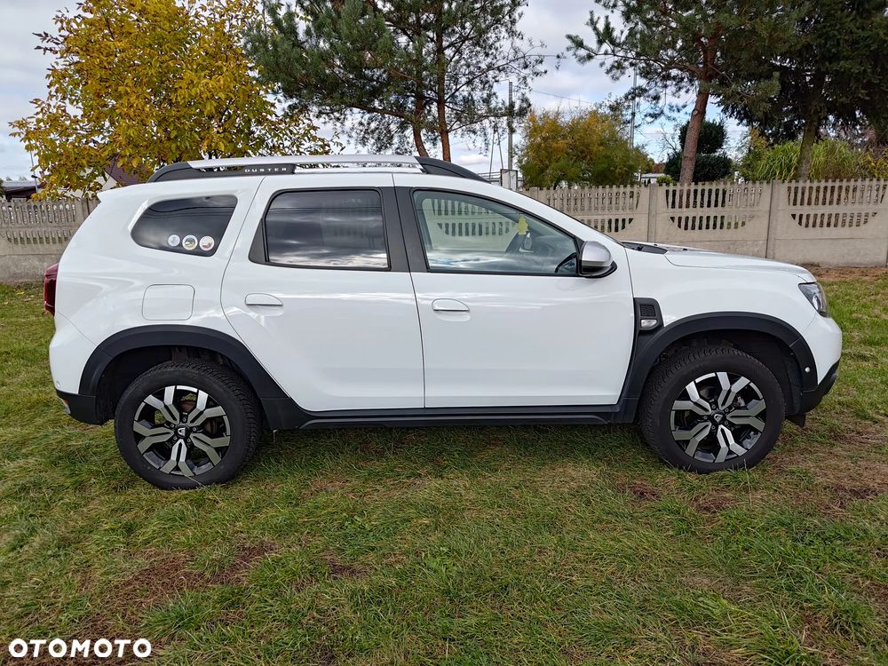 Dacia Duster 2022 photo 2