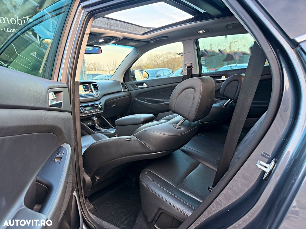 Hyundai Tucson 2.0 CRDI 4WD 6AT Style - 21