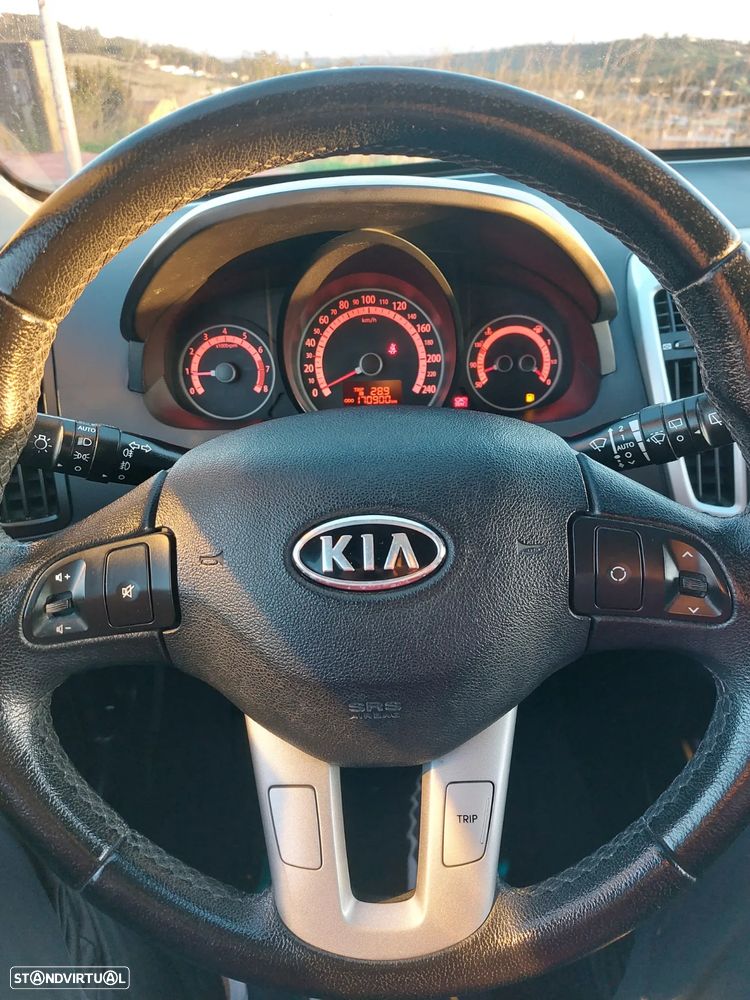Kia Ceed S Coupé 1.4 CVVT EX ISG - 11