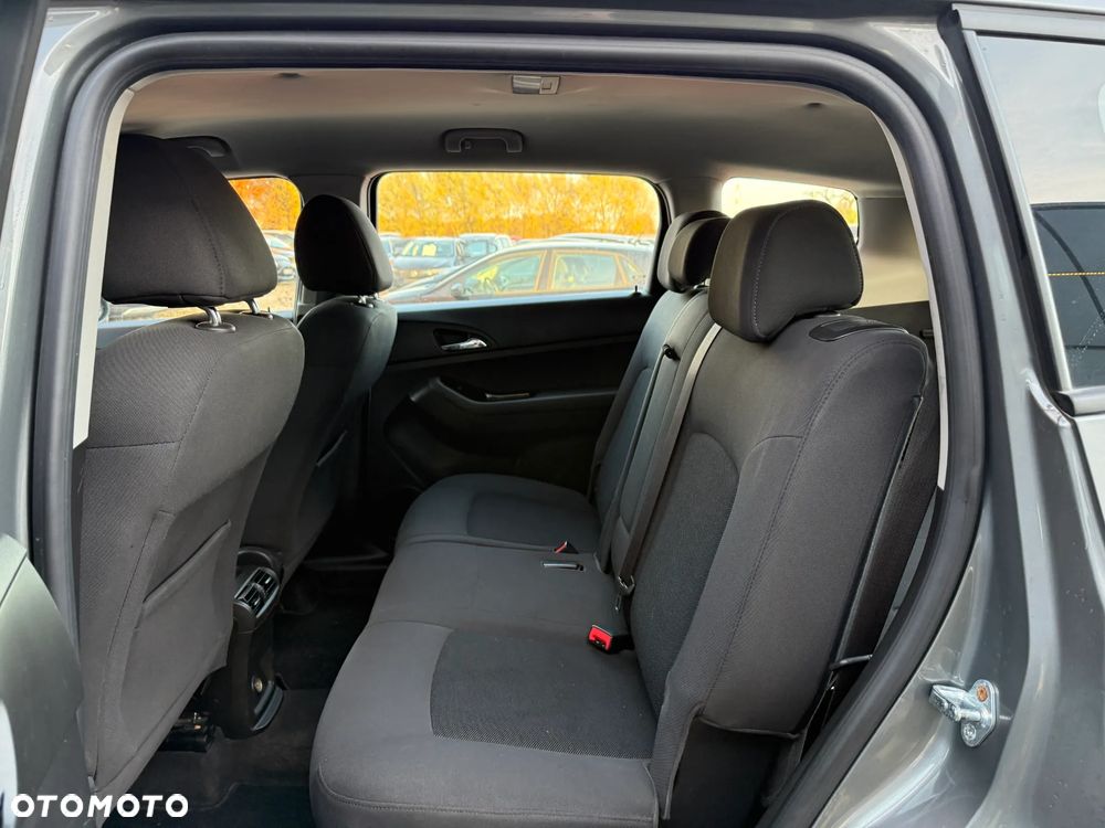 Chevrolet Orlando 1.8 LT+ - 23