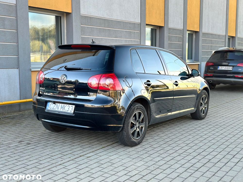 Volkswagen Golf - 4