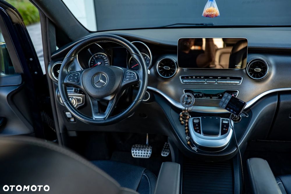 Mercedes-Benz Klasa V 220 d 9G-Tronic - 13
