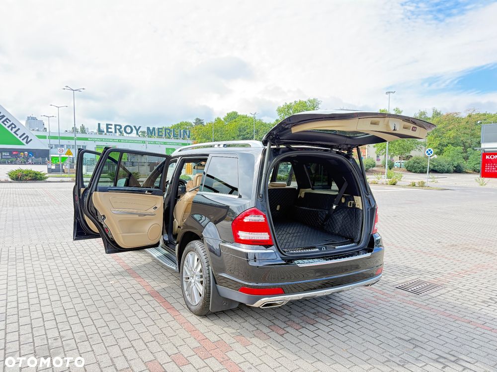 Mercedes-Benz GL - 24
