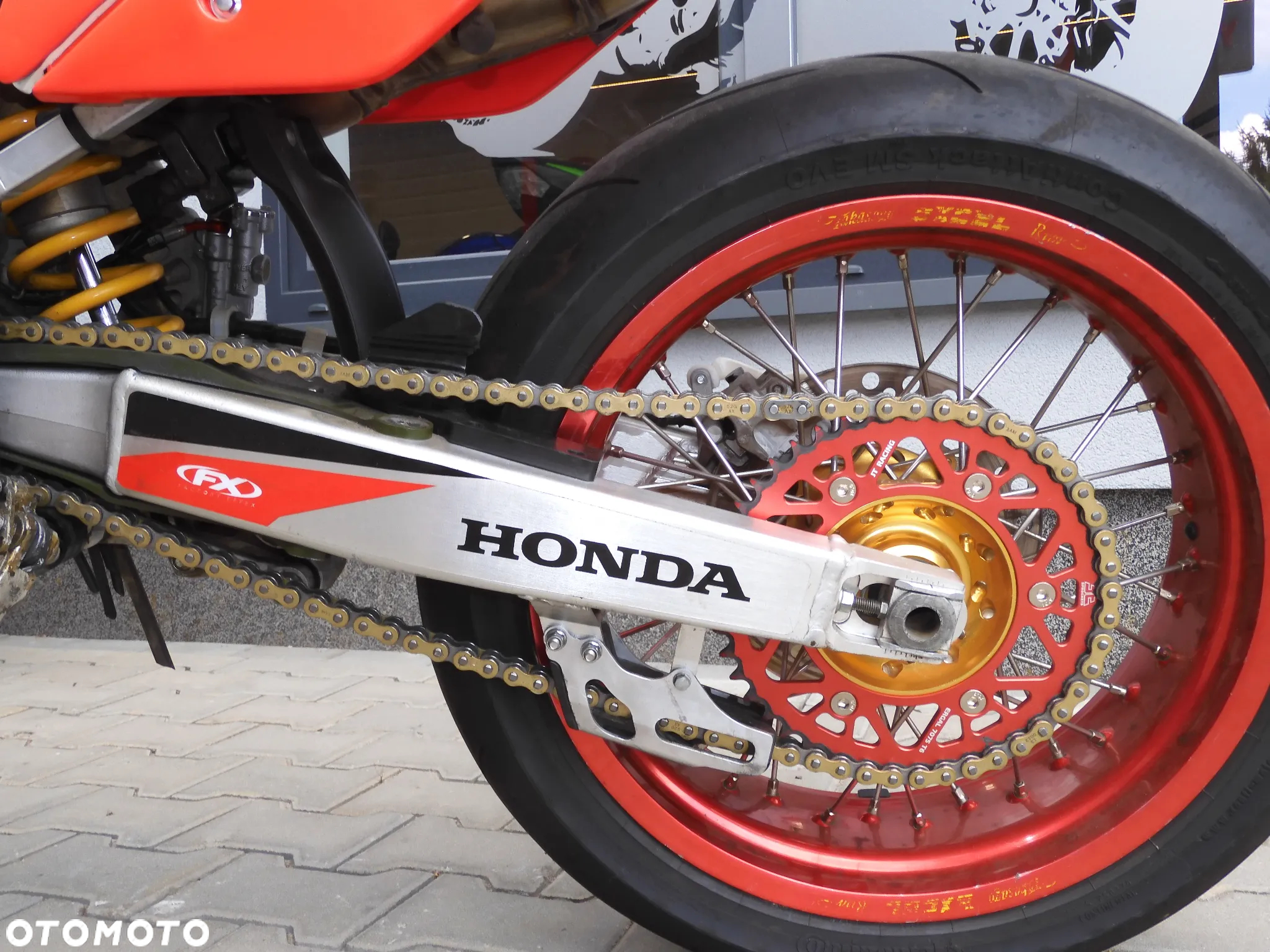 Honda CRF - 28