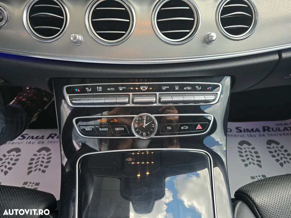 Mercedes-Benz E - 32