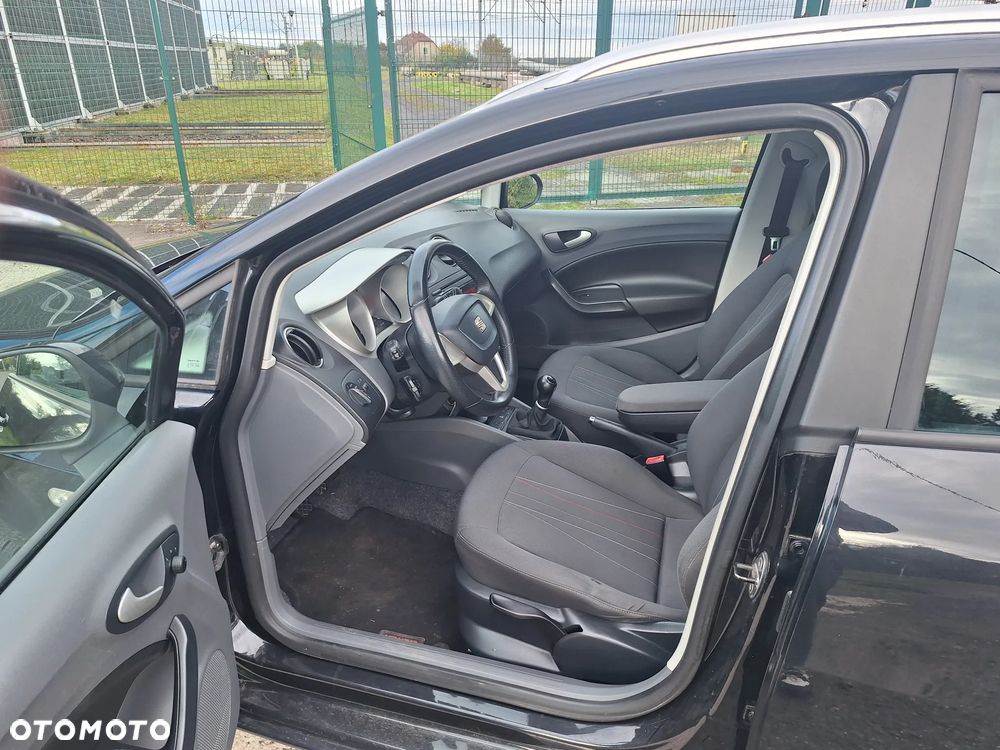 Seat Ibiza 1.4 16V Reference - 5