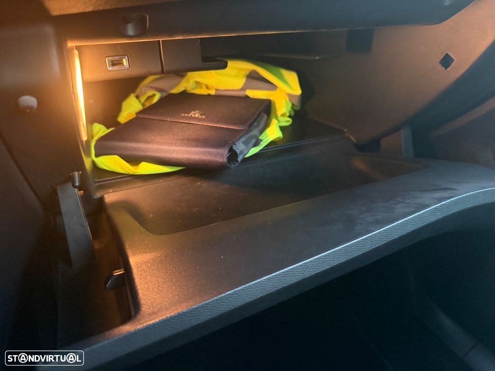 Peugeot 308 BlueHDi FAP 120 Stop & Start Allure - 28