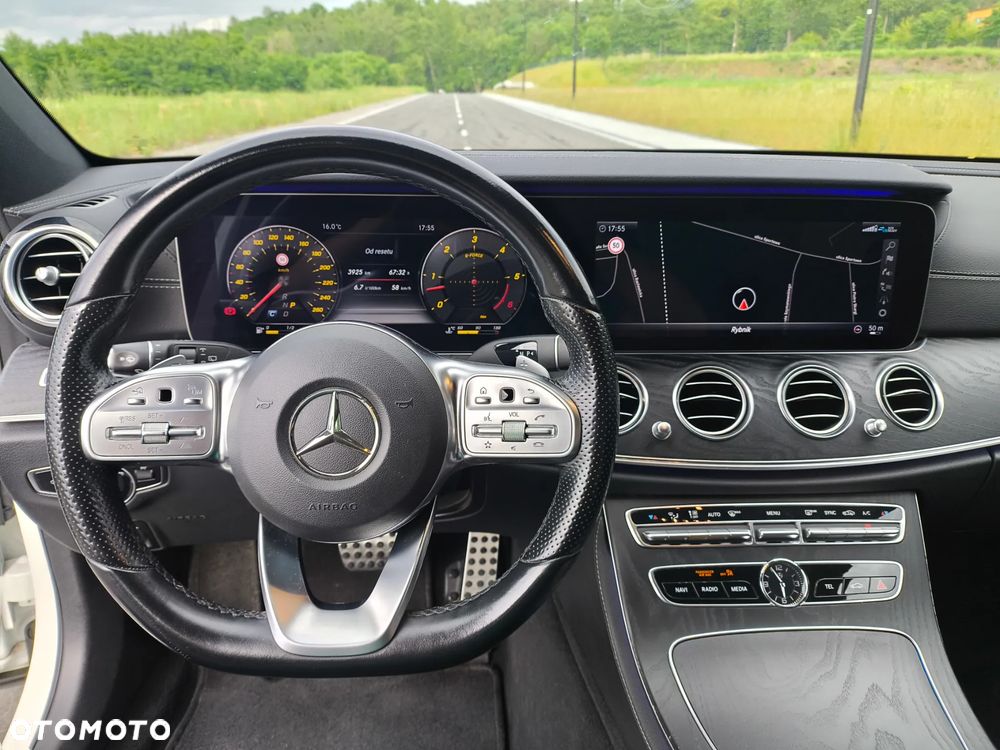 Mercedes-Benz Klasa E 400 d 4-Matic 9G-TRONIC - 20