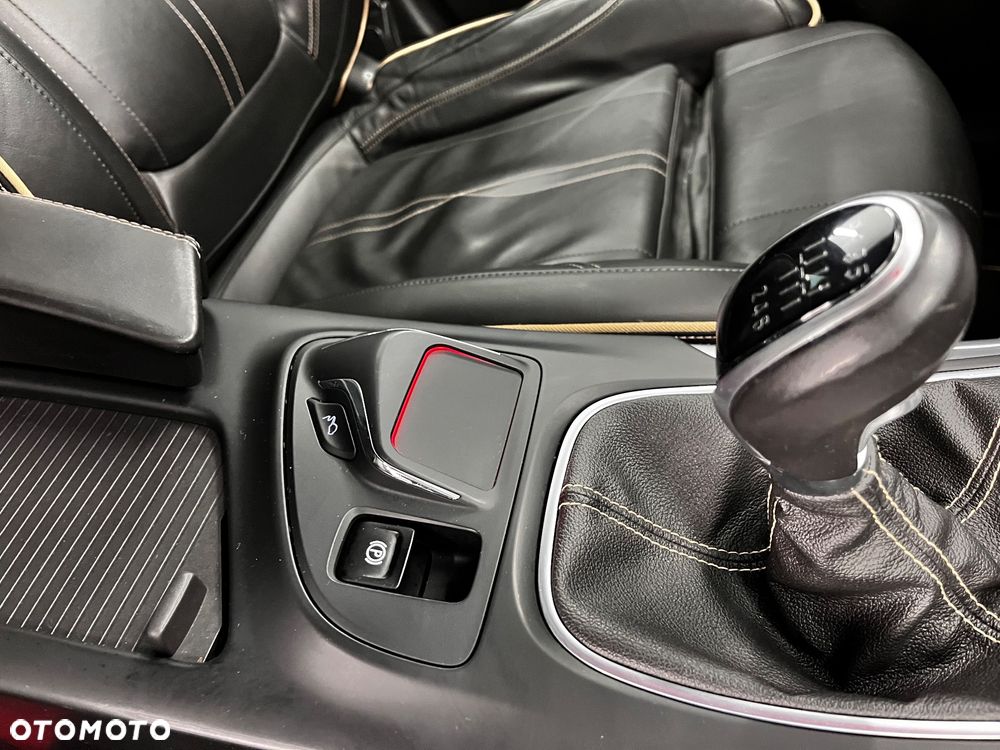 Opel Insignia 2.0 CDTI Cosmo 4x4 S&S - 32