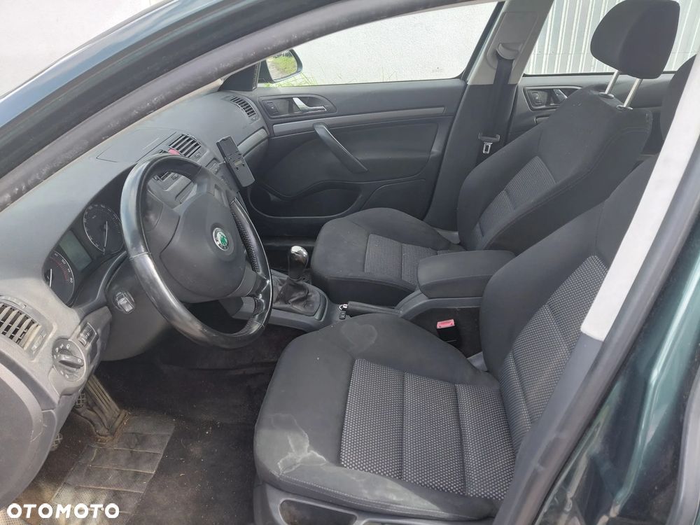 Skoda Octavia 2.0 TDI Edition 100 DPF - 13
