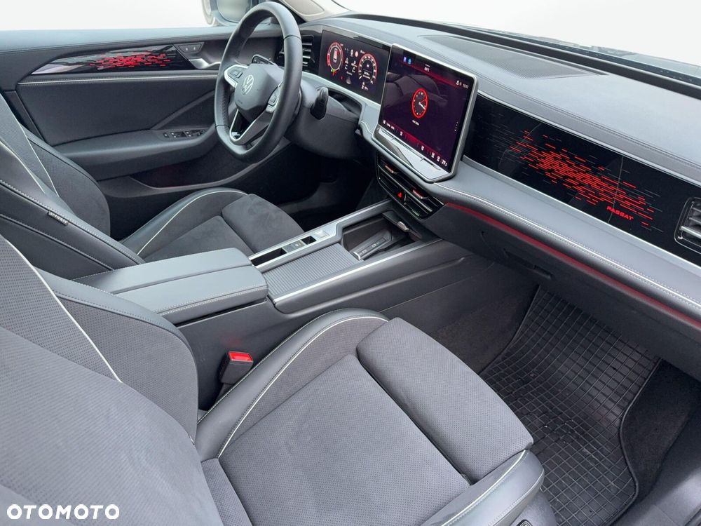 Volkswagen Passat - 13