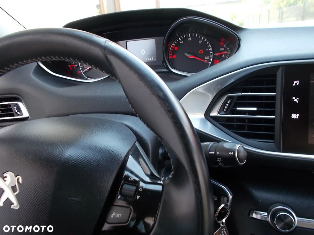 Peugeot 308 SW 1.6 BlueHDi Access S&S - 37