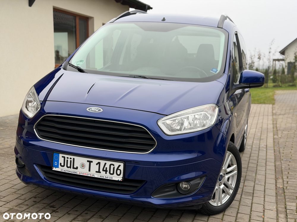 Ford Tourneo Courier - 39