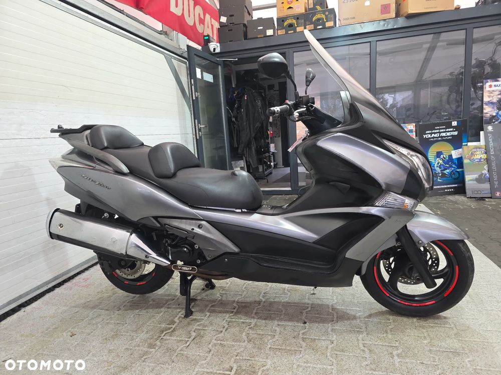 Honda Silver Wing - 17