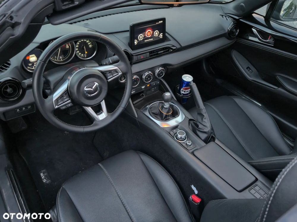 Mazda MX-5 RF SKYACTIV-G 1.5 - 6