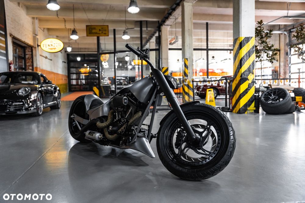 Harley-Davidson Softail Custom - 5