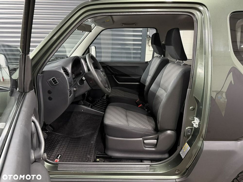 Suzuki Jimny - 16