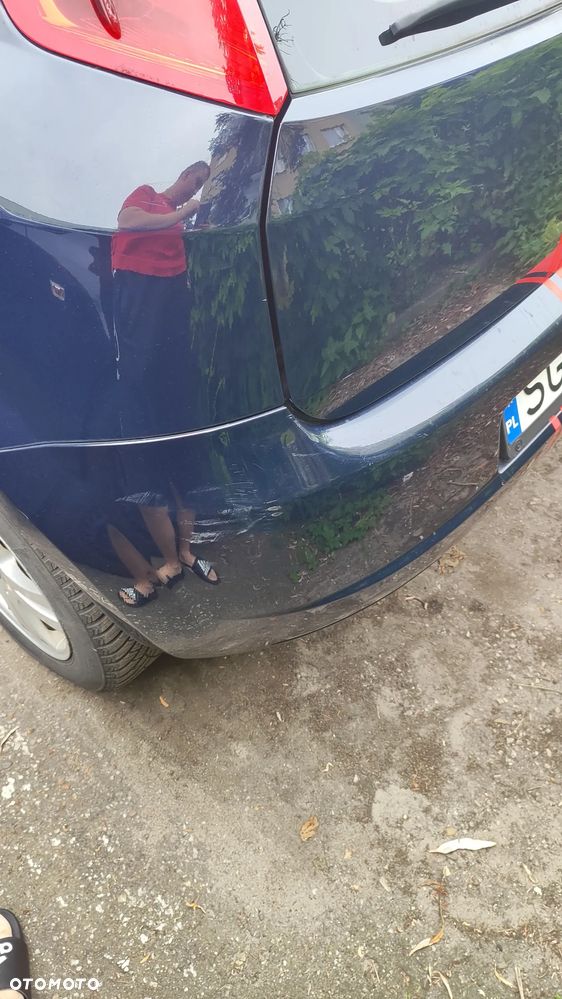 Fiat Grande Punto 1.4 8V - 11