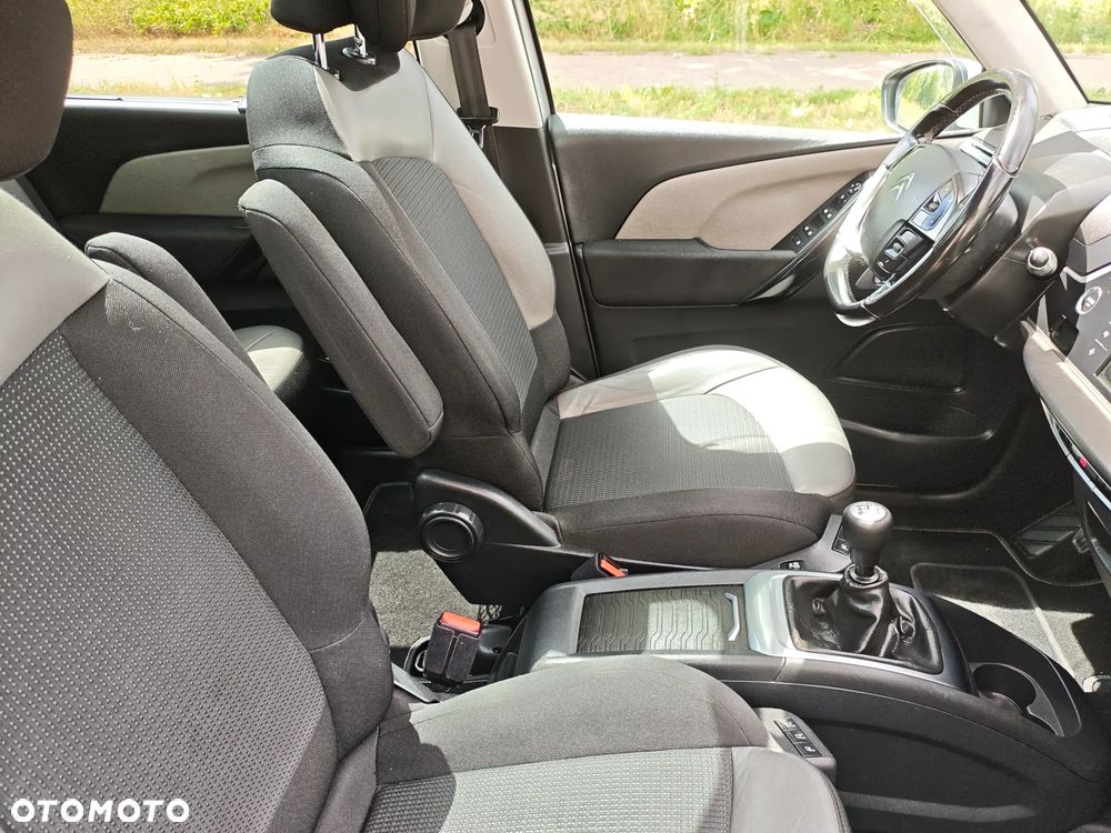 Citroën C4 Picasso BlueHDi 120 Exclusive - 19
