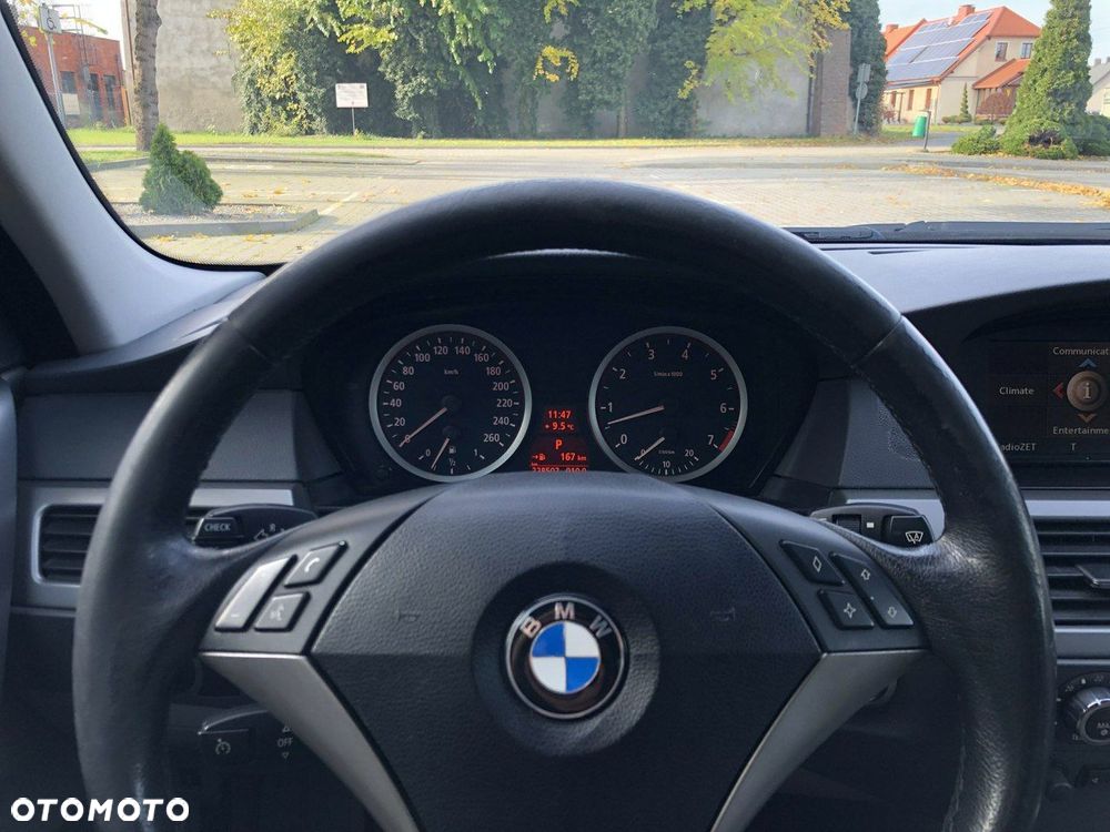 BMW Seria 5 - 17