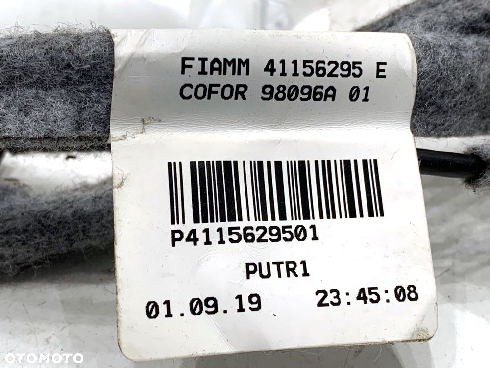 GNIAZDO PRZEWÓD USB  OPEL GRANDLAND / GRANDLAND X (A18, P1UO) 2017 - 2022 1.2 (75) 96 kW [131 KM] - 3