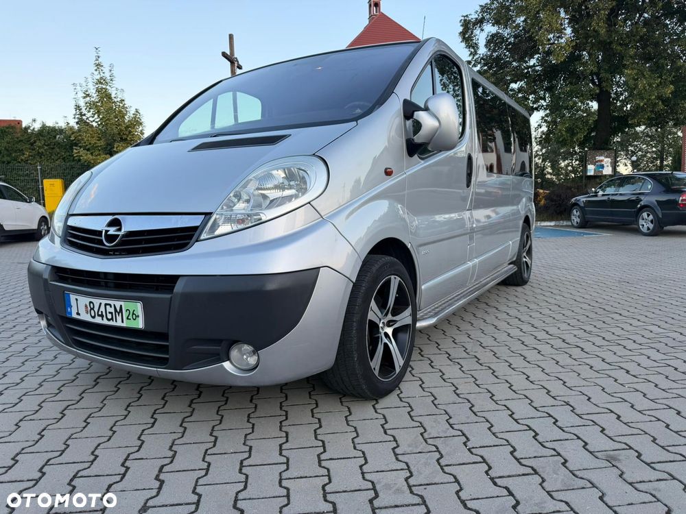 Opel VIVARO L2H1 Długi Klima Elektryka Tempomat Dubel Kabina Brygadówka Rury Serwis - 1